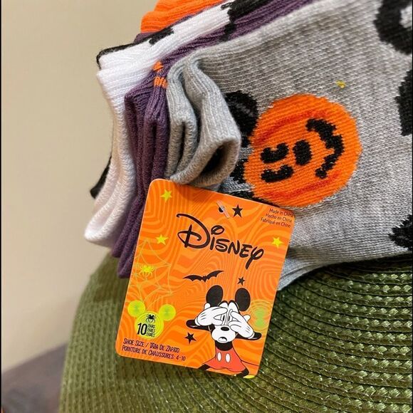 Disney Mickey Mouse Halloween women’s socks set of 10 NWT - Picture 2 of 8